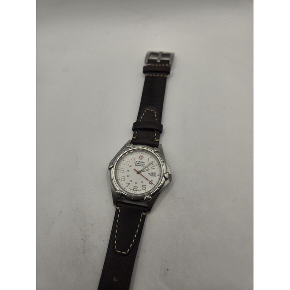 Wenger Swiss Military Men's 43mm Silver Tone Watch. New Leather Band + Battery - Picture 4 of 14